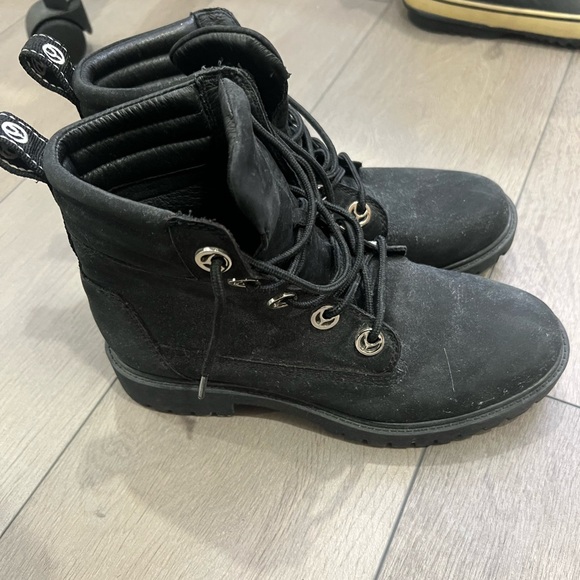 Wishbone Boots - Picture 3 of 6